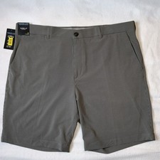Roundtree Yorke Performance Men s Classic Fit CoreComfort Waistband Shorts 42