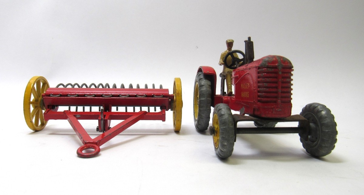 DINKY TOYS Massey Harris Tractor with Grey Wheels + Hay Rake | eBay