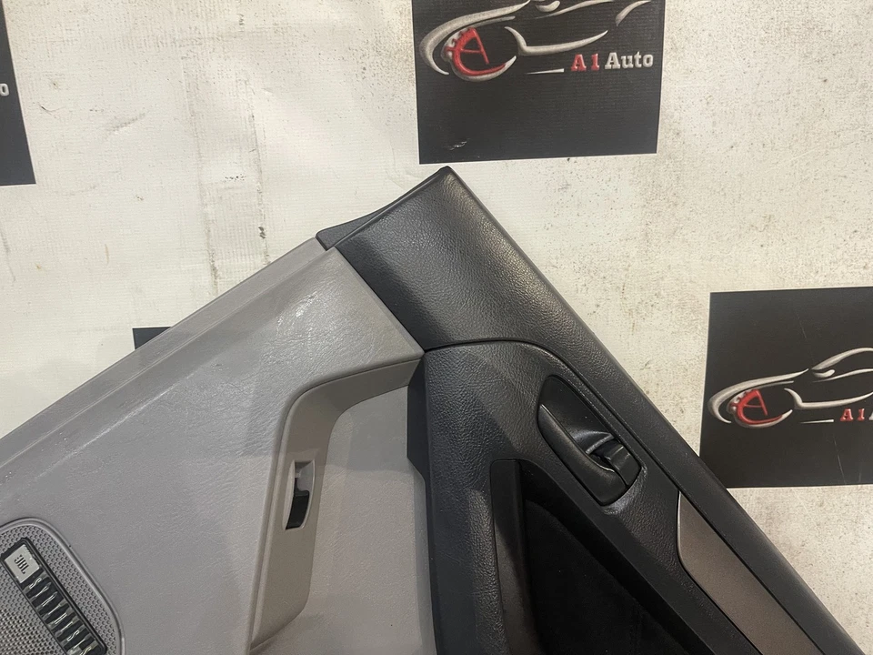 2006 - 2009 Toyota 4runner 4 runner Rear Right Passenger Door Panel JBL Oem Foto 2 de 4