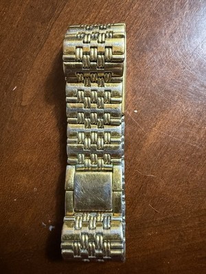 Vintage Elgin Diamond Quartz Black Dial Gold Tone  display picture 2