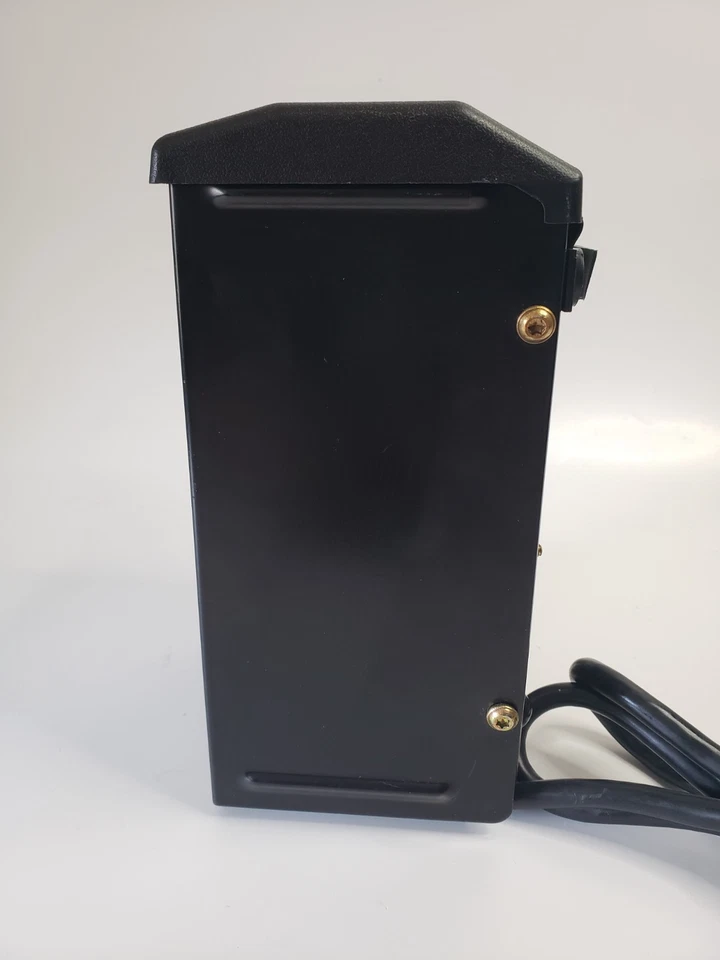 Transformador/temporizador de iluminación de bajo voltaje Malibu Intermatic 88 vatios 12 VAC LV341T Foto 3 de 4