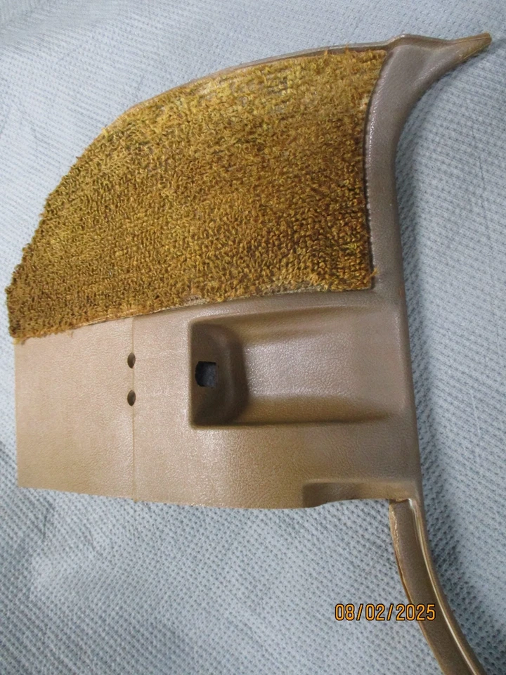 1971-1973 Buick Riviera передний водитель и пассажир стороне откидные панели (коричневый) - Изображение 3 из 4