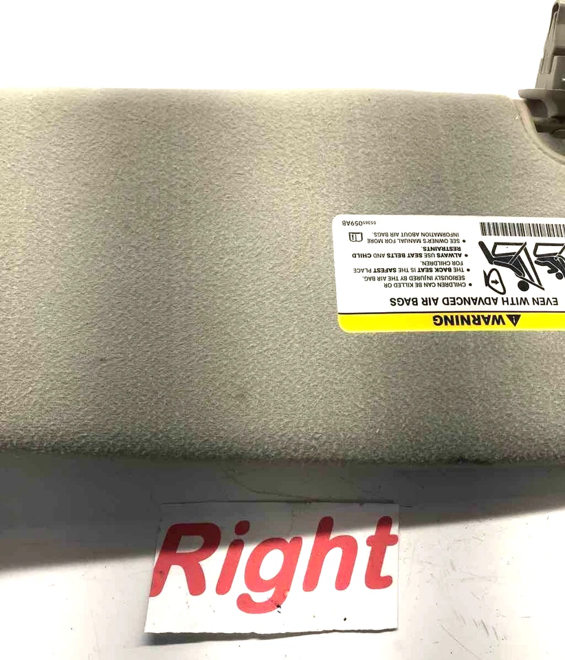 Viseira solar dianteira 2007 MITSUBISHI RAIDER com espelho passageiro direito fabricante de equipamento original - Imagem 2 de 4