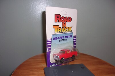 ERTL Road-N-Track Red Ford Bronco 1:64 NIP Truck 1986 diecast #1054 un-punched
