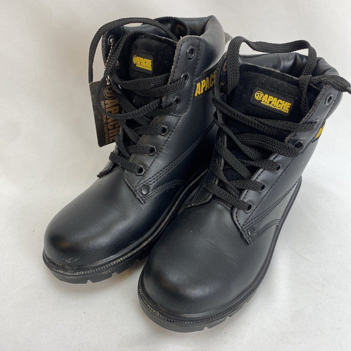 Apache AP300 Industrial Safety Footwear UK (EUR 38) Good Used
