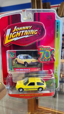 Johnny Lightning Those 70's Cars '77 Amc Pacer X in yellow