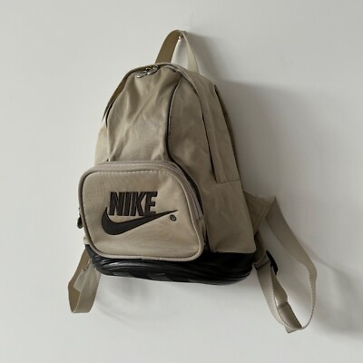 old NIKE 白タグ　00s 90s backpack Rucksack old NIKE 白タグ 00s 90s backpack Rucksack Vintage 90s Nike