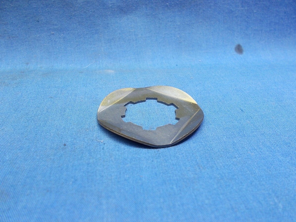 yamay0chan.1023出品 Yamaha 90215-21239. OEM Front Sprocket Lock Washer. Fits Multiple
