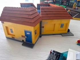 Authentic LEGO The Simpsons: Kwik-E-Mart (71016)