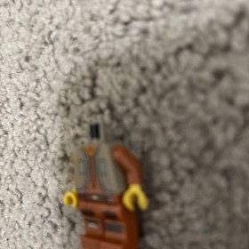 Lego Star Wars Minifigure Body - EZRA BRIDGER Torso & Legs  - sw0574, 75090 