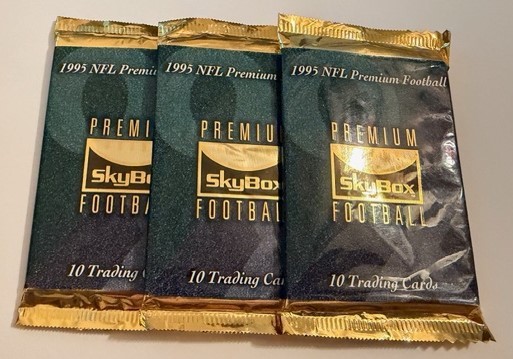 (3) 1995 Skybox Premium Football Packs - Hobby