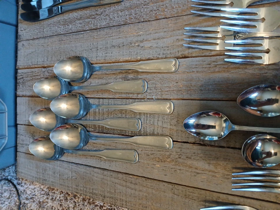Lifetime Stainless 38 Mixed Set Flatware Japan - Image 2 of 4