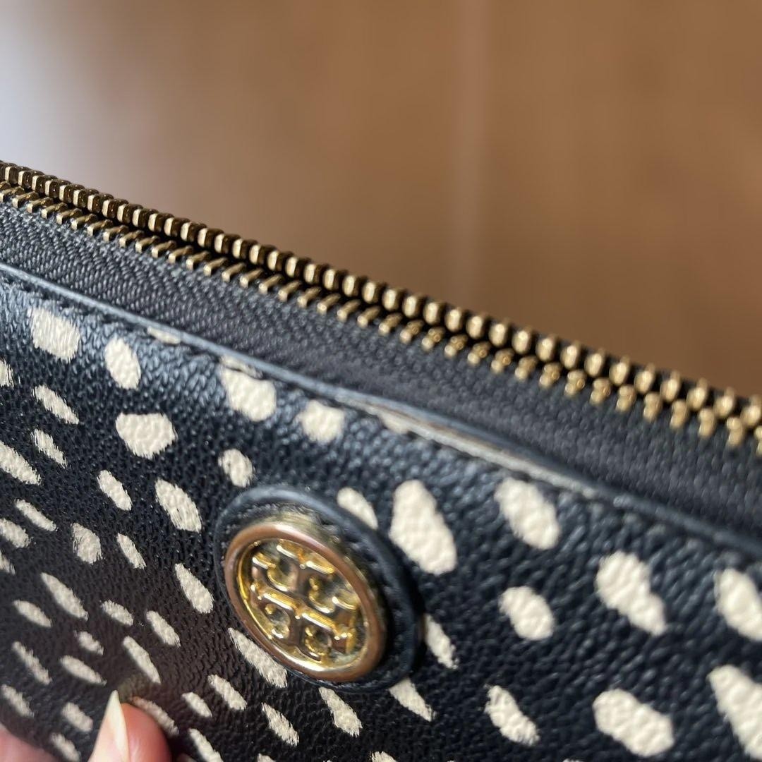 TORY BURCH Leopard Dot Pattern Long Wallet Black/… - image 3