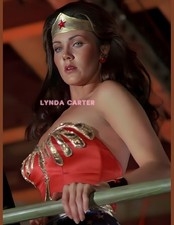 LYNDA CARTER #187 BEAUTIFUL COLORIZED PHOTO 11 X 8.5 SHIPS FREE