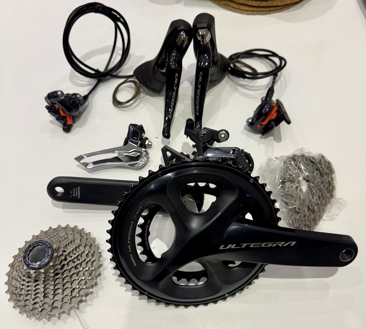 Bicycle Shimano Ultegra Disc Groupset Shimano R8020 Ultegra