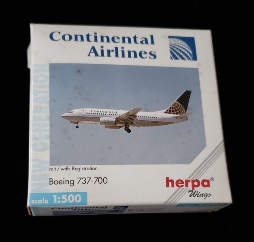Herpa Wings 1:500 Continental Airlines Boeing 737-700 Airplane