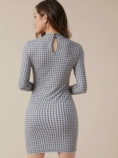 Mock Neck Geo Bodycon Dress Sz L