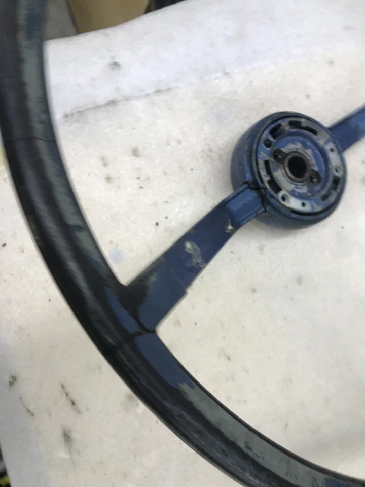 Volante 1962 Falcon 2 portas Tudor precisa ser restaurado  - Imagem 2 de 4