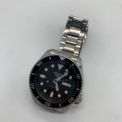 Seiko 5 Sports 4R36-07G0 Day Date Black Slv St.Steel 24j Automatic