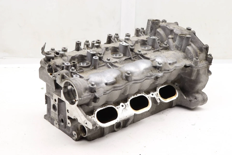 Mercedes-Benz E300 2012-2016 - culata motor izquierda 2760101213 Foto 3 de 4