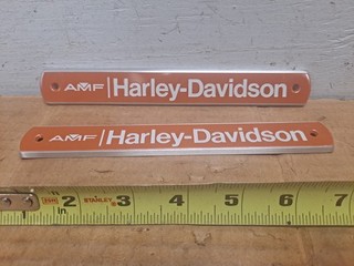 Harley Davidson NOS Vintage Original 61771 72 Shovelhead Tank Badges