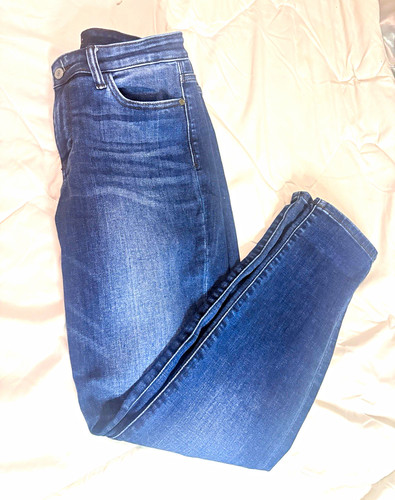 Judy Blue Women's Slim Fit Dark Wash Stretch Denim Jeans Mid Rise 5-Pocket