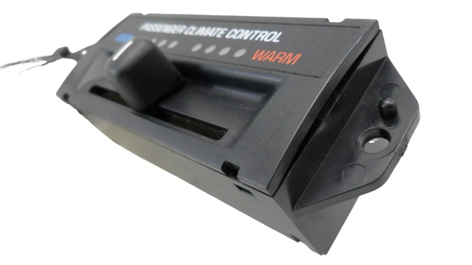 Panel de control de temperatura de climatización Buick Park Avenue 1997-2005 usado 25690875 OEM Foto 3 de 4