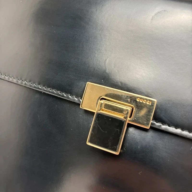 Gucci 90’s Tom Ford Era Black Glossed Leather Flap Shoulder Bag image 4