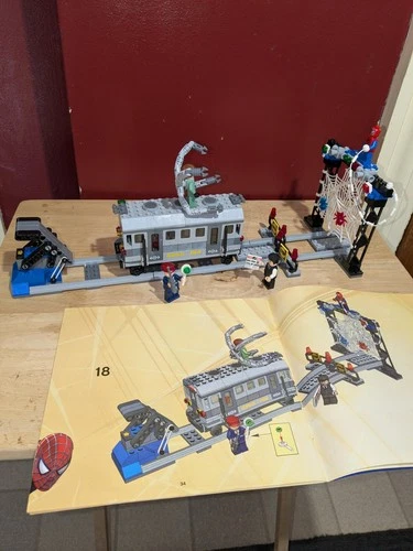 Lego 4855 Spider-man Train Rescue Complete With Manual