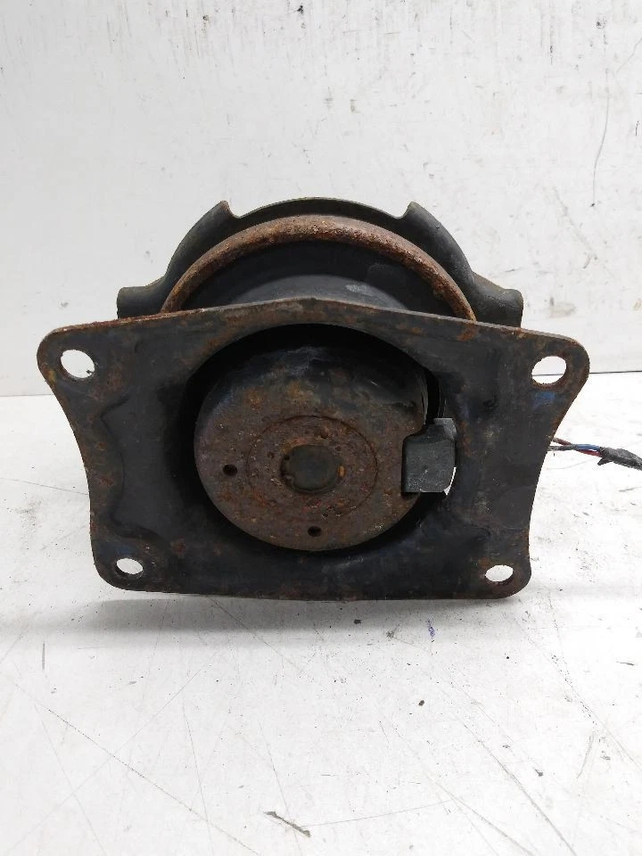 2020 Acura Mdx OEM front engine motor mount 3.5 awd 70k miles fits 2020 - Image 4 of 4