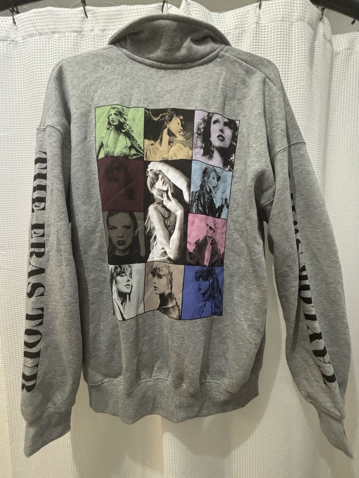 Taylor Swift The Eras Tour Quarter Zip Size XS image 7