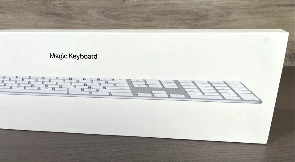Apple Magic Keyboard White A1843 w/ Numeric Keypad - Wireless Bluetooth - New - Image 3 of 4