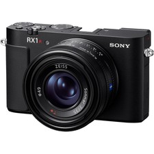 Sony RX1R III Digital Camera 61MP Sony USA Wa...