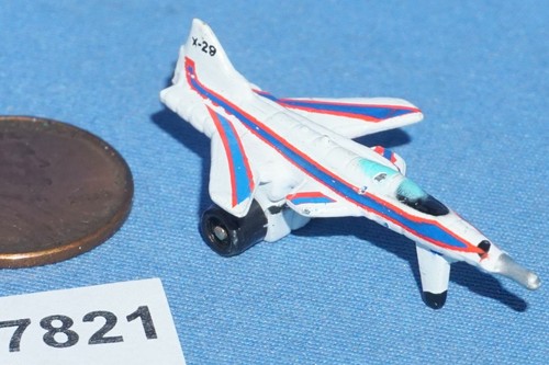 MICRO MACHINES X-29 Mini Vintage Galoob Figure #1 - Picture 2 of 2