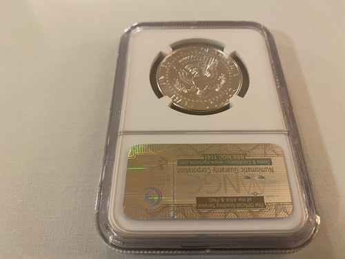 2014-D SILBER 50. JAHRESTAG H.R. "KENNEDY HALBER DOLLAR NGC SP69 ""FRÜHE RELEASE" - Bild 4 von 4