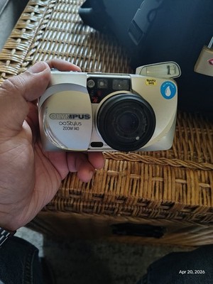 Olympus Infinity Stylus Zoom 140 Quartz