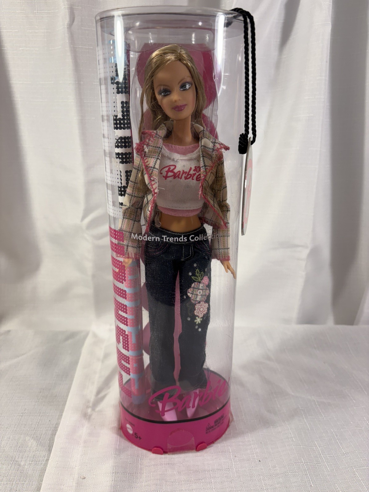 2004 BARBIE DOLL - Fashion Fever - J6270 - Mattel - NIB - NR