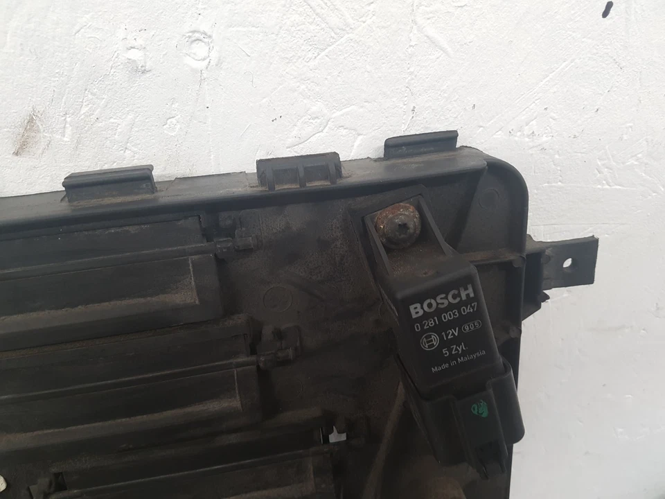 VOLVO S80 V70 2.4 D5 RADIATOR FAN & COWLING 2007-11 31274265 12-MTH WARRANTY - Image 3 of 4