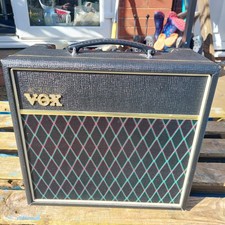 VOX Pathfinder 15R V9168R Guitar Amplifier 15W Reverb Tremolo Tested Used