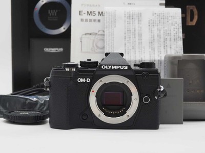Olympus OM-D E-M5 III 20.4MP Camera Black 7241 Shots w/ Box [Near Mint] #Z5870A