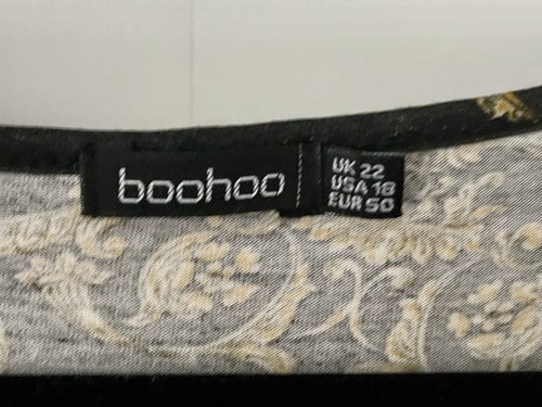 Boohoo Women’s Black, Gold & Red Long Top Or Dress - Size 22 🖤 - Picture 3 of 7