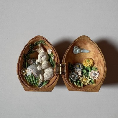 Vintage 3D Miniature Diorama Bunny Hinged Easter Egg - Easter Bunny Decor Cute