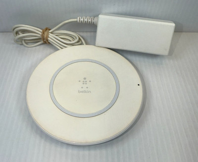 Belkin Boost Up Wireless Charging Pad F7U027 White Excellent Condition