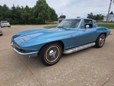1966  Chevrolet Corvette   | C2 Corvette Photo 1