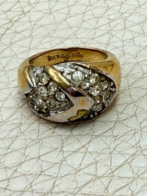 18 KT  GOLD ELECTROPLATE UNIQUE  RING WITH CLEAR RHINESTONE  7