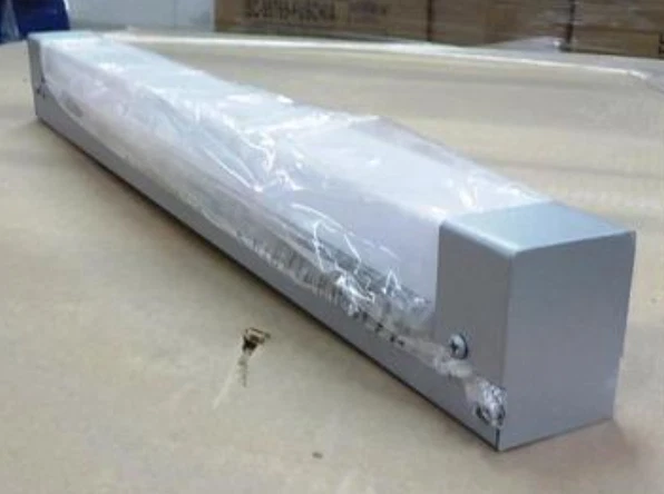 New 2' Satin Nickel Light Fixtures (Qty.2). Cabinet Lighting / Wall Mount. - Image 3 of 4