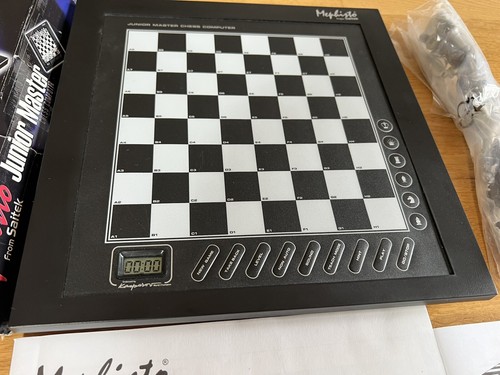MEPHISTO Junior Master Schach-Computer - Saitek LCD Chess Game Komplett - Bild 4 von 4