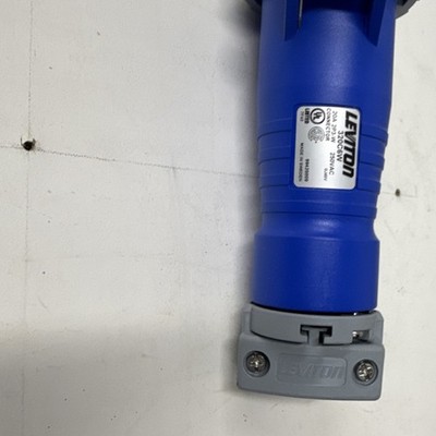 Leviton 320C6W Pin & Sleeve Connector 2P 3-Wire 20A 250V Screw Term