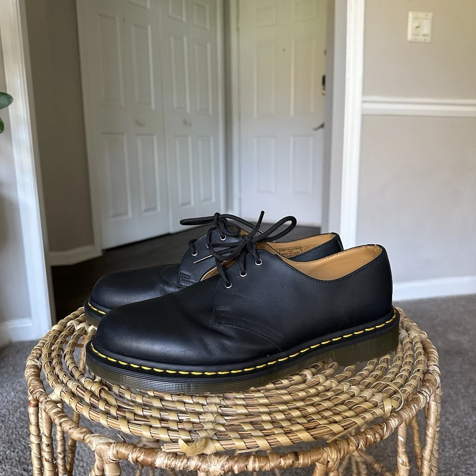 Dr. Martens Black Leather 1461 MADE IN ENGLAND OXFORD SHOES Men’s US 10 W US 11 - Image 2 of 4
