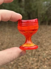 Red And White Marble Slag Eye Wash Cup UV Reactive Rosso Glass~excellent~